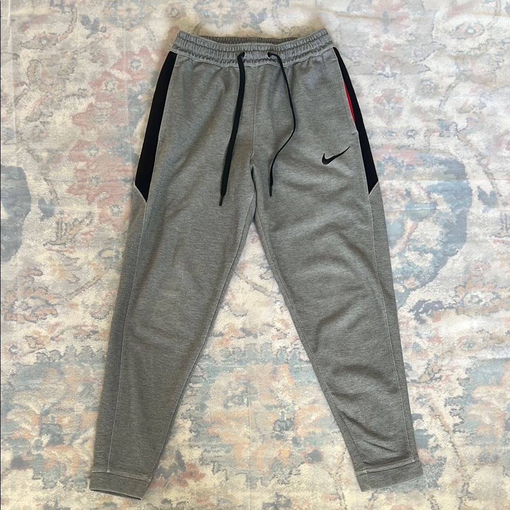 Nike Heather Gray Sweatpants with Black Details